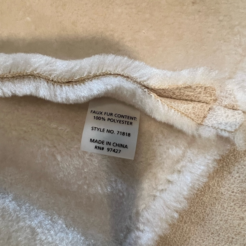 Dolce Cabo faux fur shearling cream vest XS - Picture 5 of 7